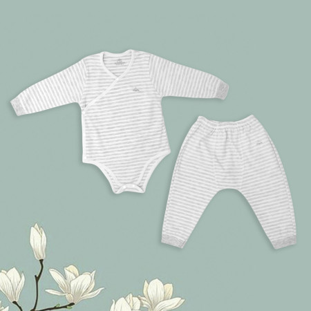 Set quần áo Bodysuit cài chéo giữ ấm ngực kèm quần rời Comfybaby CF1020-BODY 100% Cotton dày dặn cho bé từ 3 tháng đến 12 tháng kẻ sọc ghi